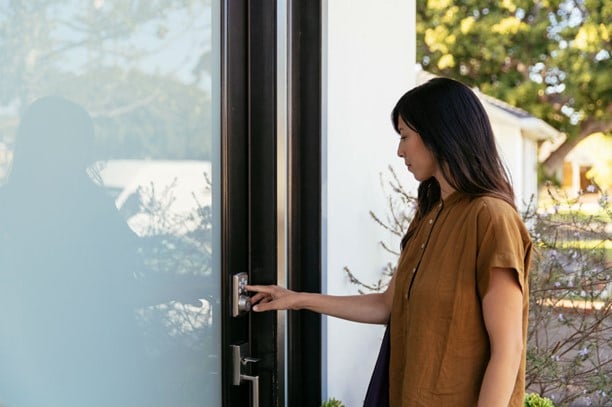 Electronic door locks by Vivint