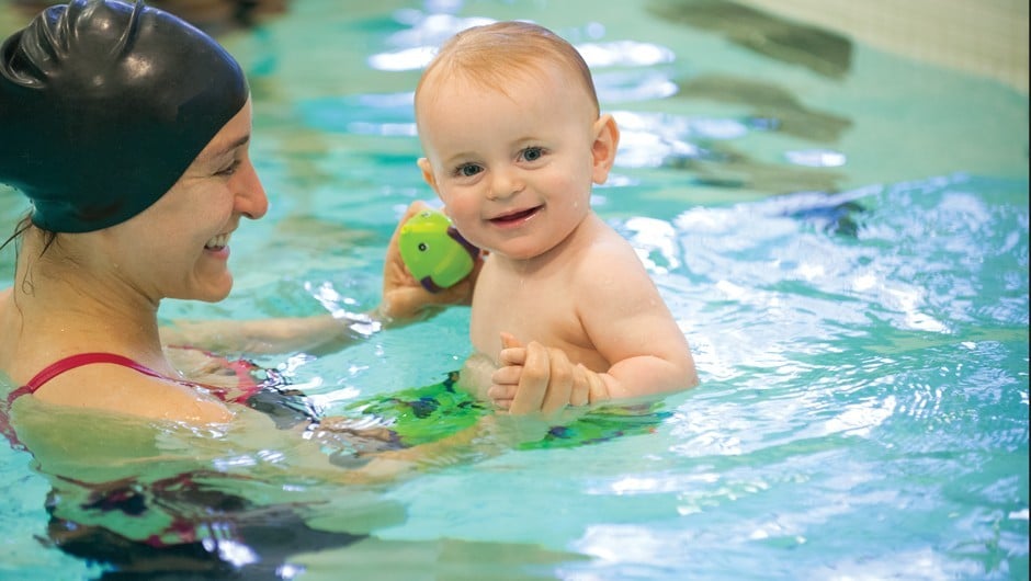 Rules and Guidelines for Teaching Toddlers How to Swim